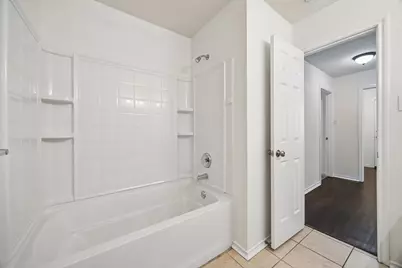 1412 Sunflower Court, Burleson, TX 76028 - Photo 11