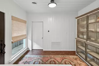 1325 Clover Lane, Fort Worth, TX 76107 - Photo 23