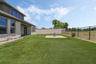 913 Gingham St, Frisco, TX 75036 - Photo 19