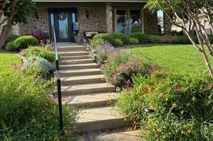 1118 Berkshire Ct, Trophy Club, TX 76262 - Photo 5