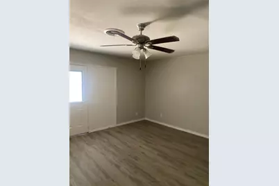 323 Royal Avenue, Duncanville, TX 75137 - Photo 5