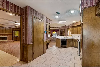 9015 Hunters Glen Trail, Fort Worth, TX 76120 - Photo 15