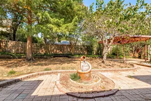 9015 Hunters Glen Trail, Fort Worth, TX 76120 - Photo 5