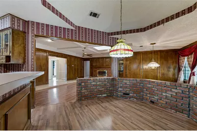 9015 Hunters Glen Trail, Fort Worth, TX 76120 - Photo 9