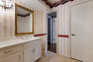 9015 Hunters Glen Trail, Fort Worth, TX 76120 - Photo 21