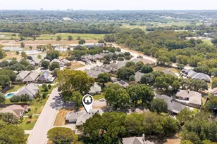 9015 Hunters Glen Trail, Fort Worth, TX 76120 - Photo 3