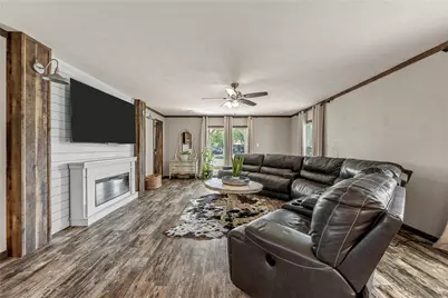 602 S 3rd Street, Abbott, TX 76621 - Photo 7