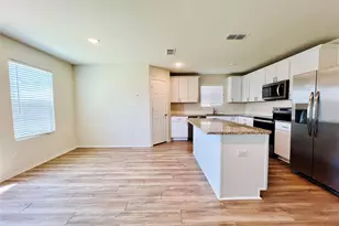 4649 Greyberry Dr, Fort Worth, TX 76036 - Photo 9