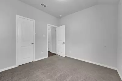 5165 Glen Eden Drive, Fort Worth, TX 76119 - Photo 17