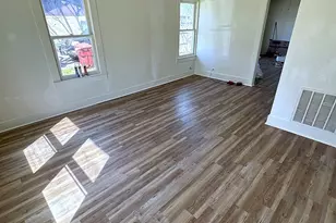 620 W 12th St, Bonham, TX 75418 - Photo 5