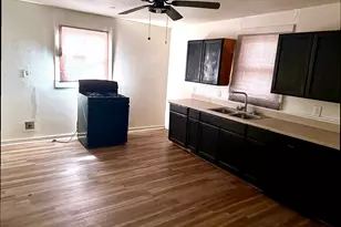 620 W 12th St, Bonham, TX 75418 - Photo 11