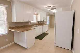3613 Chaffin Dr, Richland Hills, TX 76118 - Photo 9