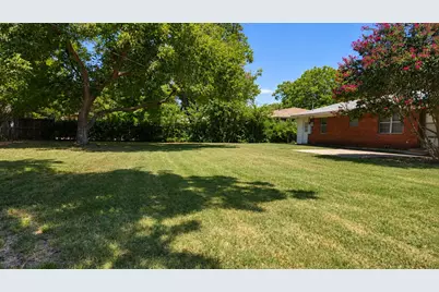 3613 Chaffin Drive, Richland Hills, TX 76118 - Photo 23