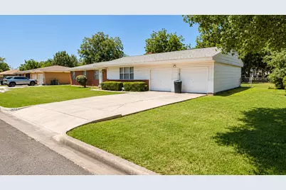 3613 Chaffin Drive, Richland Hills, TX 76118 - Photo 3