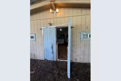 1007 SW County Road 3070, Purdon, TX 76679 - Photo 5