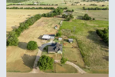 1122 W White Oak Road, West, TX 76691 - Photo 29