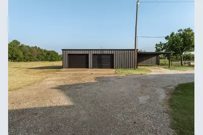 1122 W White Oak Road, West, TX 76691 - Photo 23