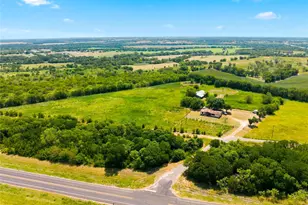 620 Park St, Leroy, TX 76624 - Photo 21