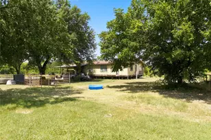 620 Park St, Leroy, TX 76624 - Photo 15