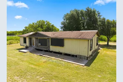 620 Park Street, Leroy, TX 76624 - Photo 13