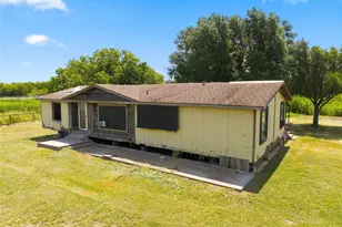 620 Park St, Leroy, TX 76624 - Photo 13