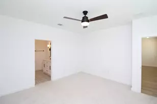 509 Ridgewood Dr, Van Alstyne, TX 75495 - Photo 9