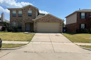 1538 Thornhill Ln, Little Elm, TX 75068 - Photo 1
