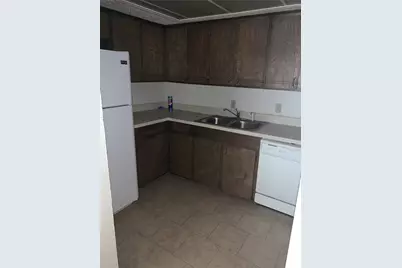 1724 W Sanford Street #C, Arlington, TX 76012 - Photo 11
