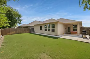 10601 Summer Pl Ln, Fort Worth, TX 76140 - Photo 33