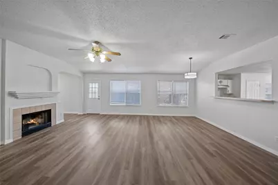 1024 Lake Trail Drive, Little Elm, TX 75068 - Photo 5