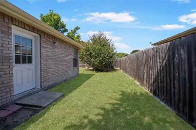 1024 Lake Trail Drive, Little Elm, TX 75068 - Photo 21