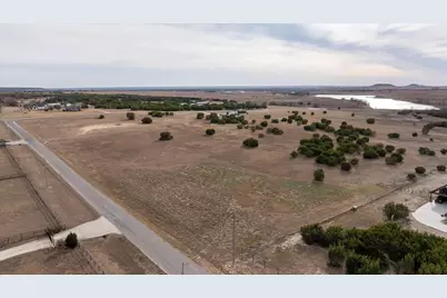 175 Private Road 2657, Walnut Springs, TX 76690 - Photo 11