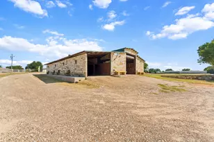 6017 Acton Meadows Ct, Granbury, TX 76049 - Photo 9