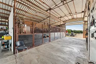 6017 Acton Meadows Ct, Granbury, TX 76049 - Photo 31