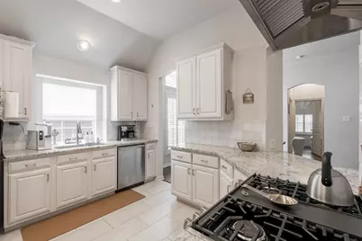 320 Andre Drive, Irving, TX 75063 - Photo 21