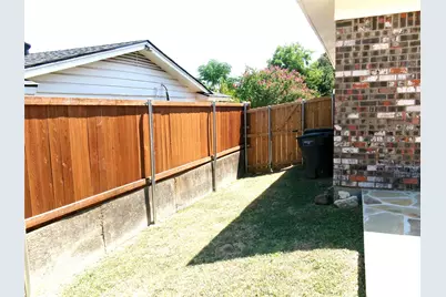 4204 Burke Road, Fort Worth, TX 76119 - Photo 35