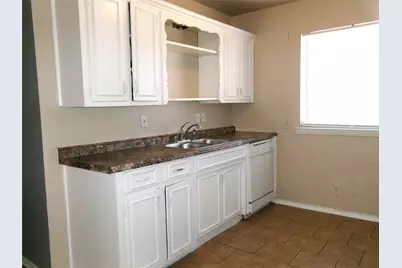 4204 Burke Road, Fort Worth, TX 76119 - Photo 17