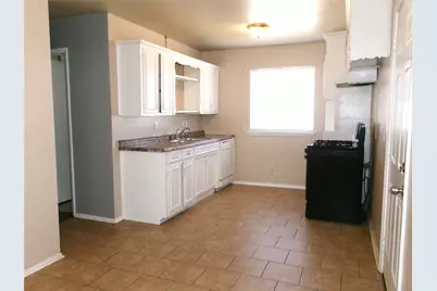 4204 Burke Road, Fort Worth, TX 76119 - Photo 15