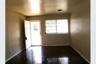 4204 Burke Road, Fort Worth, TX 76119 - Photo 11