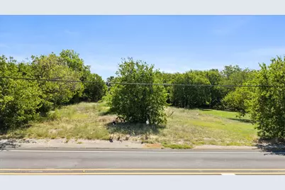 721 N Houston Street, Granbury, TX 76048 - Photo 5