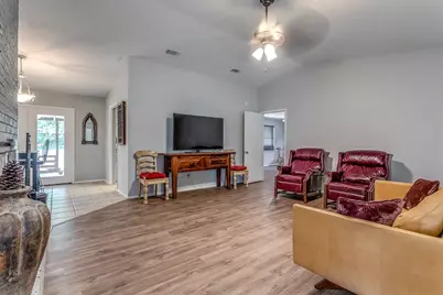 2221 N Mill Street, Lewisville, TX 75057 - Photo 17