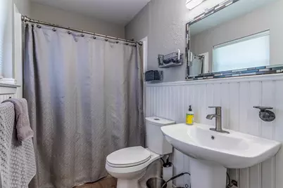 2221 N Mill Street, Lewisville, TX 75057 - Photo 15