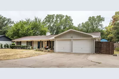 2221 N Mill Street, Lewisville, TX 75057 - Photo 3