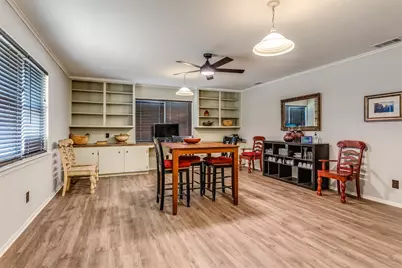 2221 N Mill Street, Lewisville, TX 75057 - Photo 31