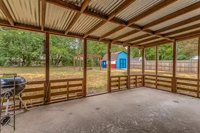 2221 N Mill Street, Lewisville, TX 75057 - Photo 37