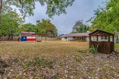2221 N Mill Street, Lewisville, TX 75057 - Photo 39