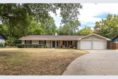 2221 N Mill Street, Lewisville, TX 75057 - Photo 1