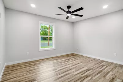 317 S Walker Street, Mesquite, TX 75149 - Photo 15