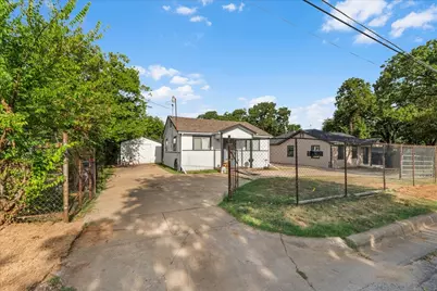 1828 Arch Street, Fort Worth, TX 76105 - Photo 3