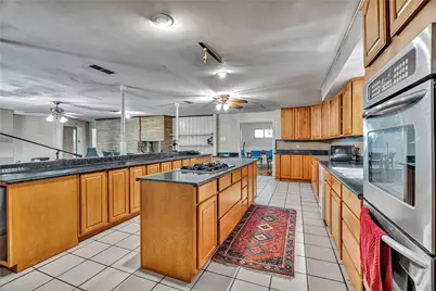 5108 Crown Road, Fort Worth, TX 76114 - Photo 9